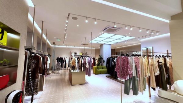 女装店前景怎么样_2024还能赚钱吗