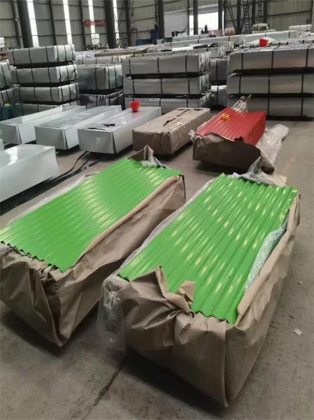 彩涂板多少钱一吨_彩涂板厂家怎么选